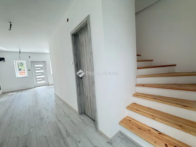 Eladó ház Budapest XVIII. kerület 65 nm