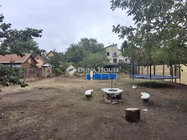 Eladó telek Üllő 508 nm