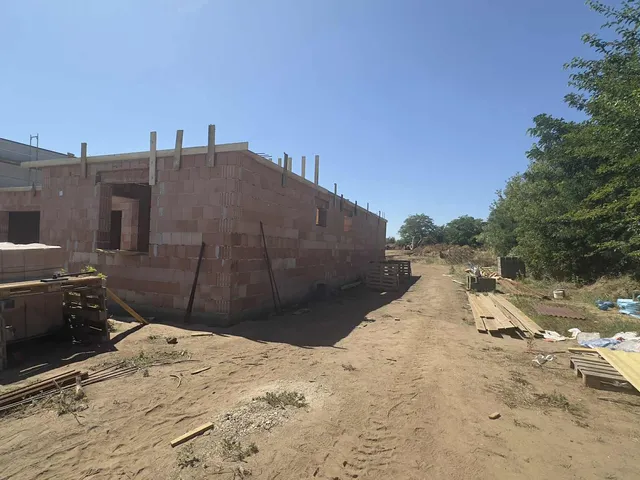 Eladó ház Nyíregyháza, Oros, Pompás utca 118 nm