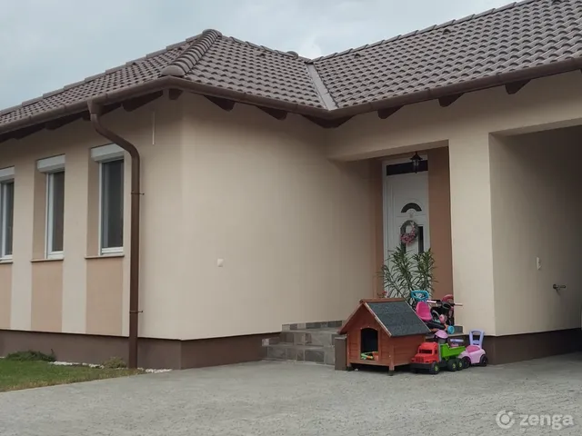 Eladó ház Csévharaszt 71 nm