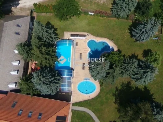 Eladó kereskedelmi és ipari ingatlan Göd 2155 nm