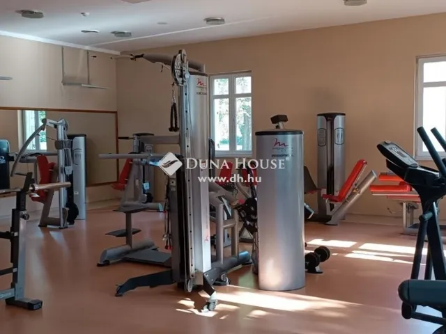 Eladó kereskedelmi és ipari ingatlan Göd 2155 nm