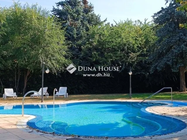 Eladó kereskedelmi és ipari ingatlan Göd 2155 nm