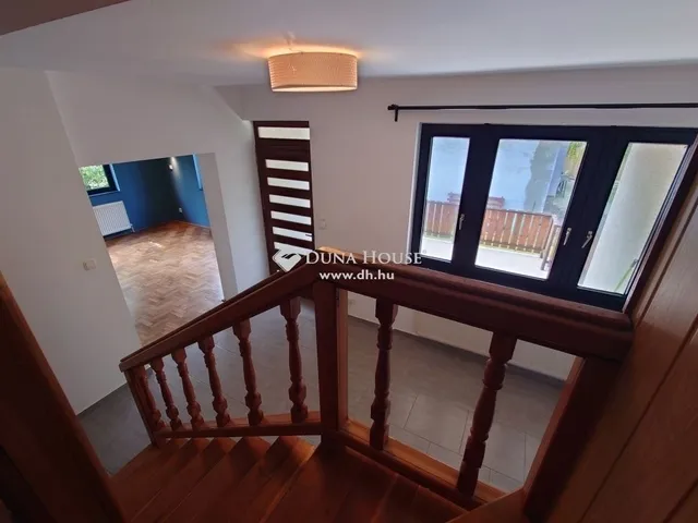 Eladó ház Dunakeszi 160 nm