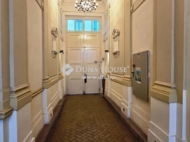 Eladó lakás Budapest V. kerület 46 nm