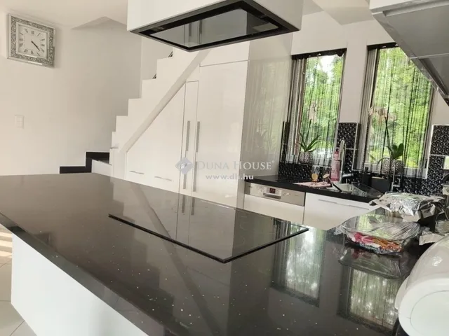 Eladó ház Dunakeszi 94 nm