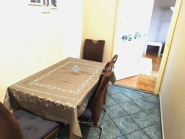 Eladó lakás Budapest XV. kerület 71 nm