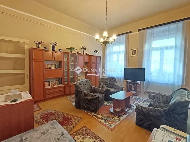 Eladó lakás Budapest VI. kerület 46 nm