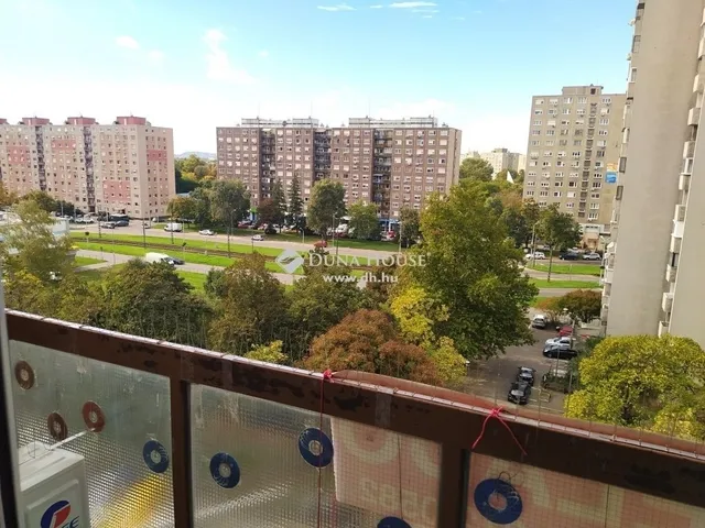 Eladó lakás Budapest XV. kerület 71 nm