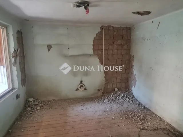 Eladó telek Dunakeszi 455 nm