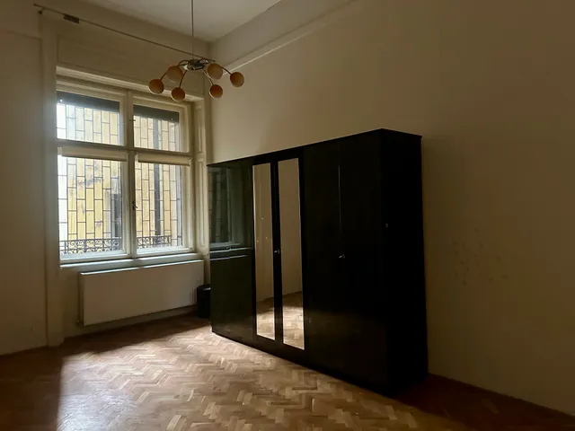 Eladó lakás Budapest V. kerület 158 nm