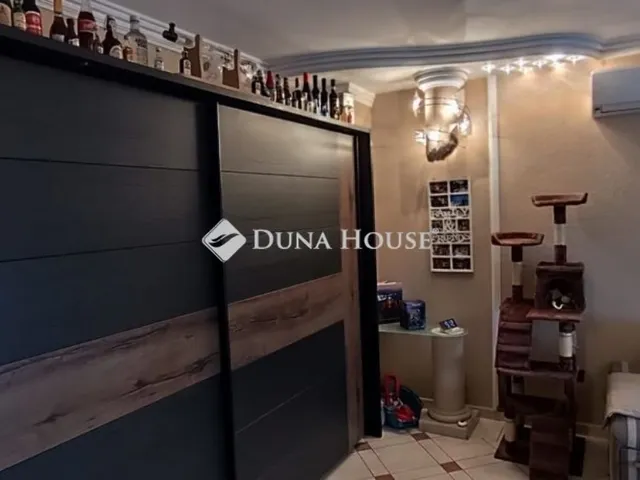 Eladó lakás Budapest III. kerület 57 nm