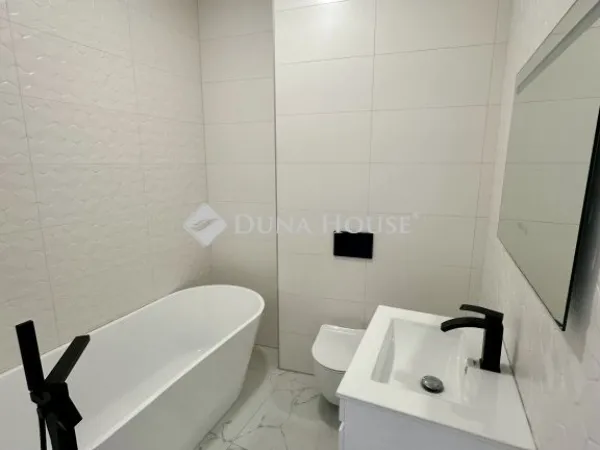 Eladó lakás Budapest V. kerület 116 nm