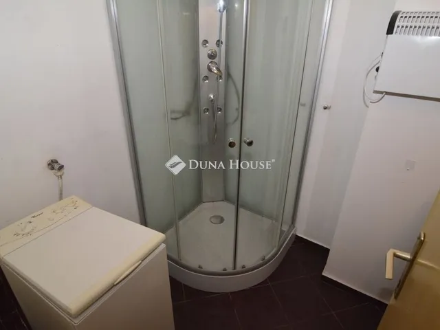 Eladó lakás Budapest VI. kerület 57 nm