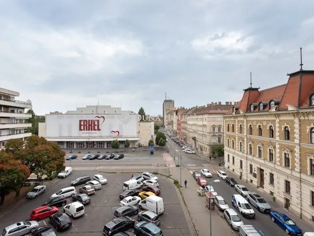 Eladó lakás Budapest VIII. kerület 83 nm