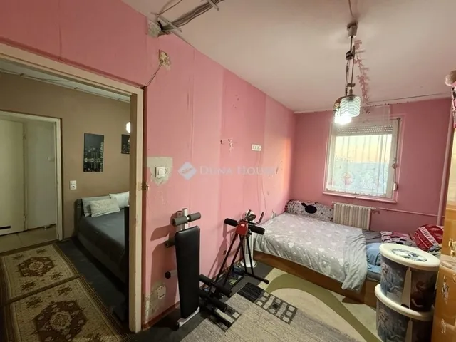 Eladó lakás Budapest XV. kerület 64 nm