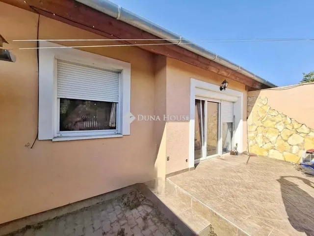 Eladó lakás Göd 96 nm