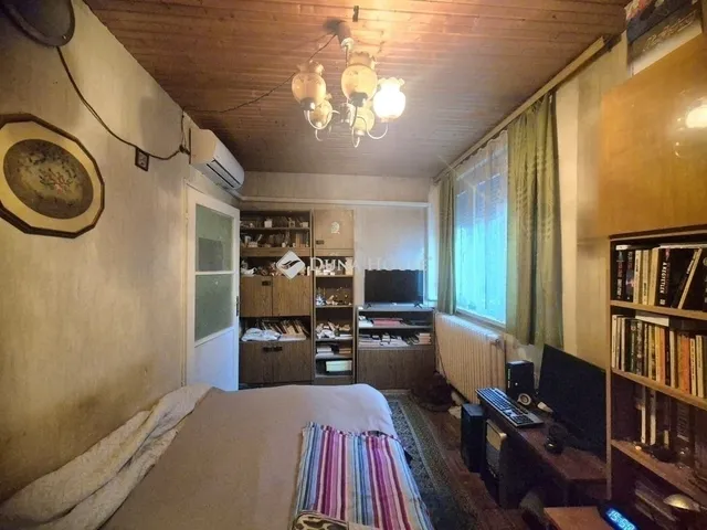 Eladó lakás Budapest III. kerület 61 nm