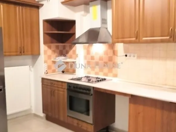 Eladó lakás Budapest VI. kerület 70 nm