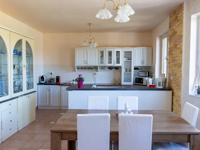 Eladó ház Szentendre 275 nm