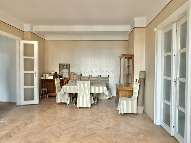 Eladó lakás Budapest II. kerület 74 nm