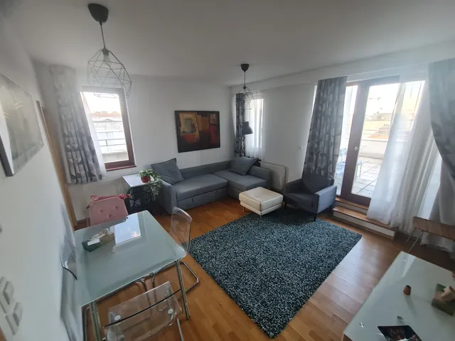 Eladó lakás Budapest VI. kerület 72 nm