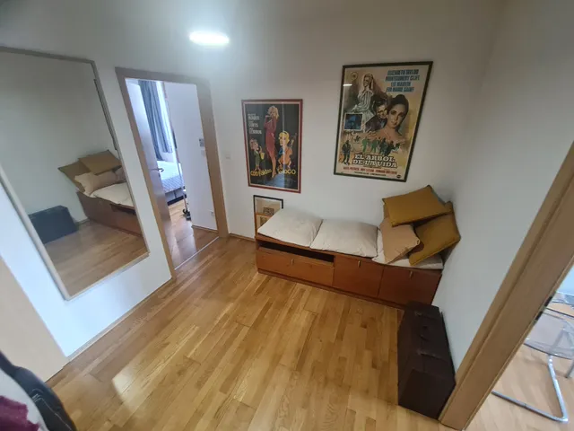 Eladó lakás Budapest VI. kerület 72 nm