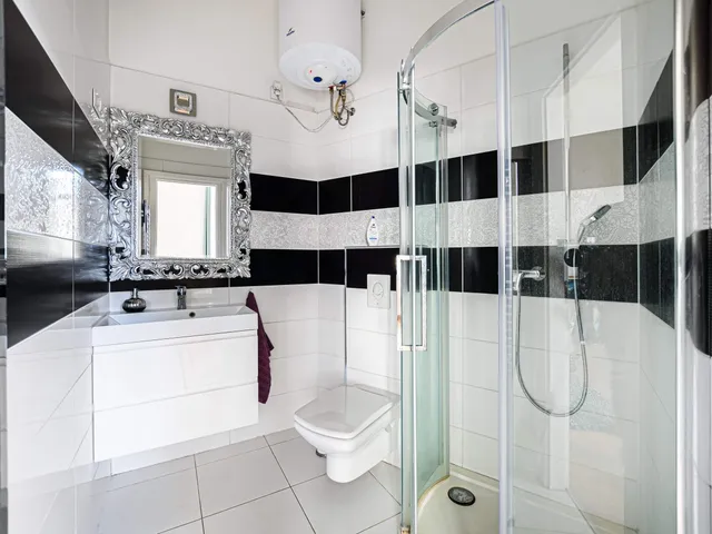 Eladó lakás Budapest I. kerület 92 nm