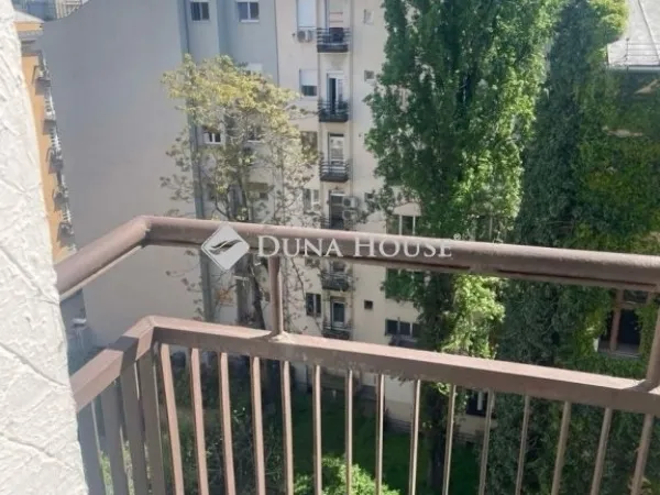Eladó lakás Budapest I. kerület 60 nm