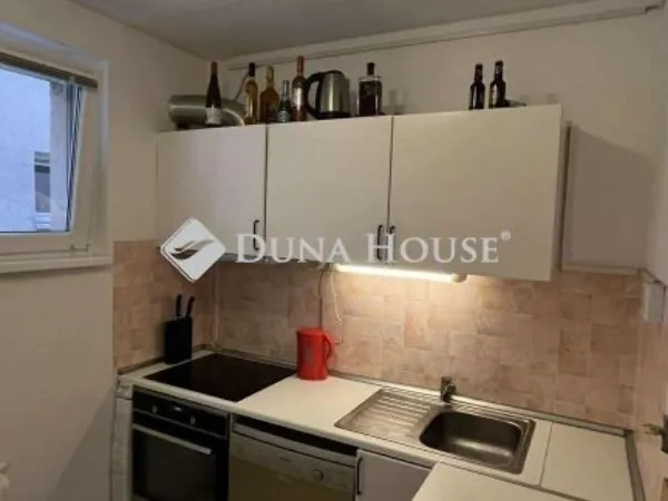 Eladó lakás Budapest XV. kerület 71 nm