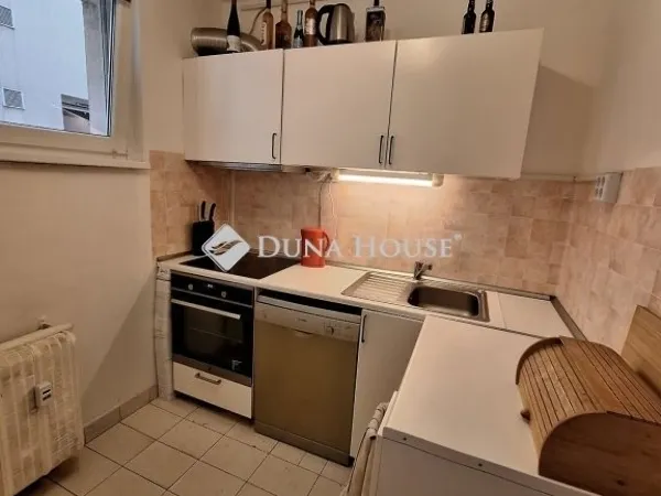 Eladó lakás Budapest XV. kerület 71 nm