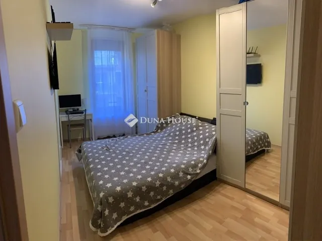 Eladó lakás Budapest X. kerület 67 nm