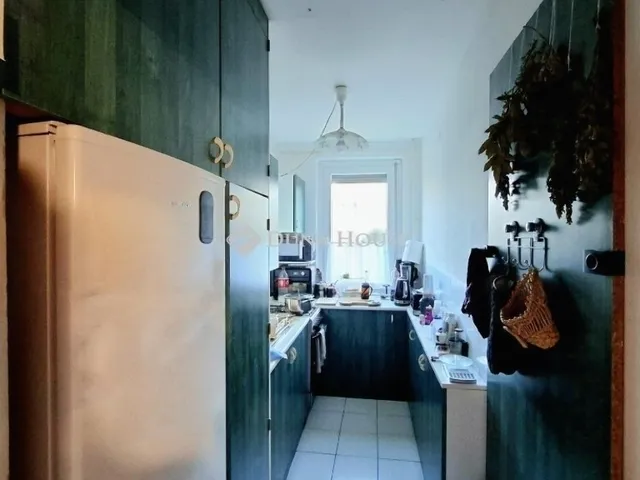 Eladó lakás Budapest III. kerület 57 nm