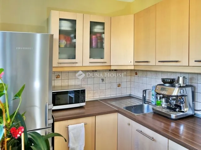 Eladó lakás Budapest XV. kerület 70 nm