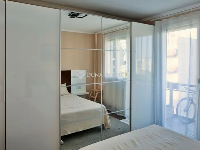 Eladó lakás Budapest XV. kerület 70 nm