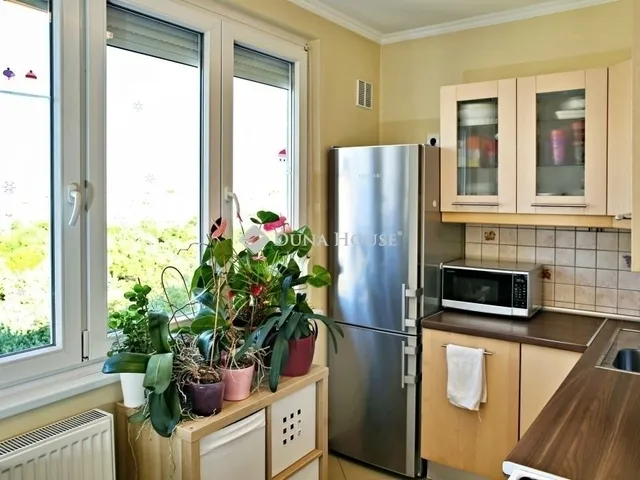 Eladó lakás Budapest XV. kerület 70 nm