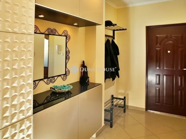 Eladó lakás Budapest XV. kerület 70 nm