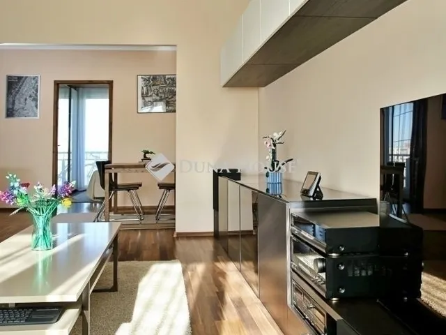 Eladó lakás Budapest XV. kerület 70 nm