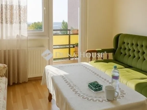 Eladó lakás Budapest XV. kerület 71 nm