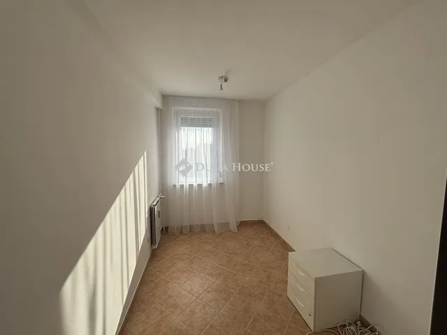 Eladó lakás Budapest III. kerület 57 nm