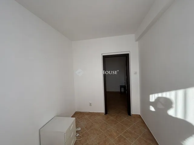 Eladó lakás Budapest III. kerület 57 nm