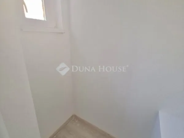 Eladó lakás Budapest II. kerület 52 nm