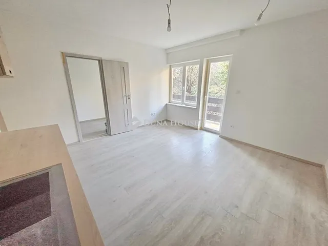 Eladó lakás Budapest II. kerület 52 nm