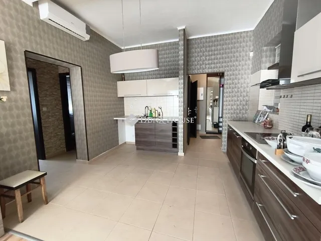 Eladó lakás Veresegyház 60 nm