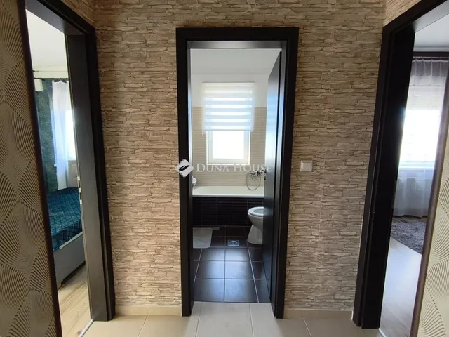 Eladó lakás Veresegyház 60 nm