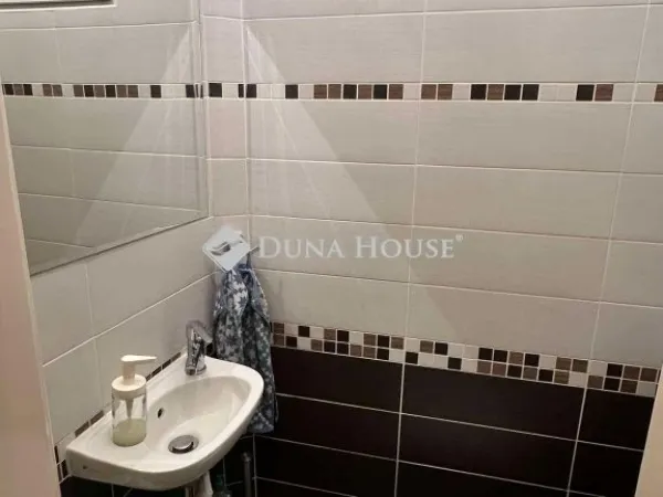 Eladó lakás Budapest II. kerület 100 nm