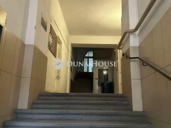 Eladó lakás Budapest II. kerület 100 nm