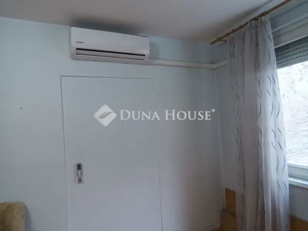 Eladó lakás Budapest XV. kerület 65 nm