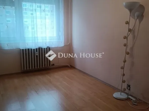 Eladó lakás Budapest XV. kerület 65 nm