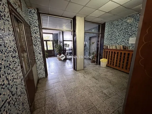 Eladó lakás Budapest III. kerület 52 nm